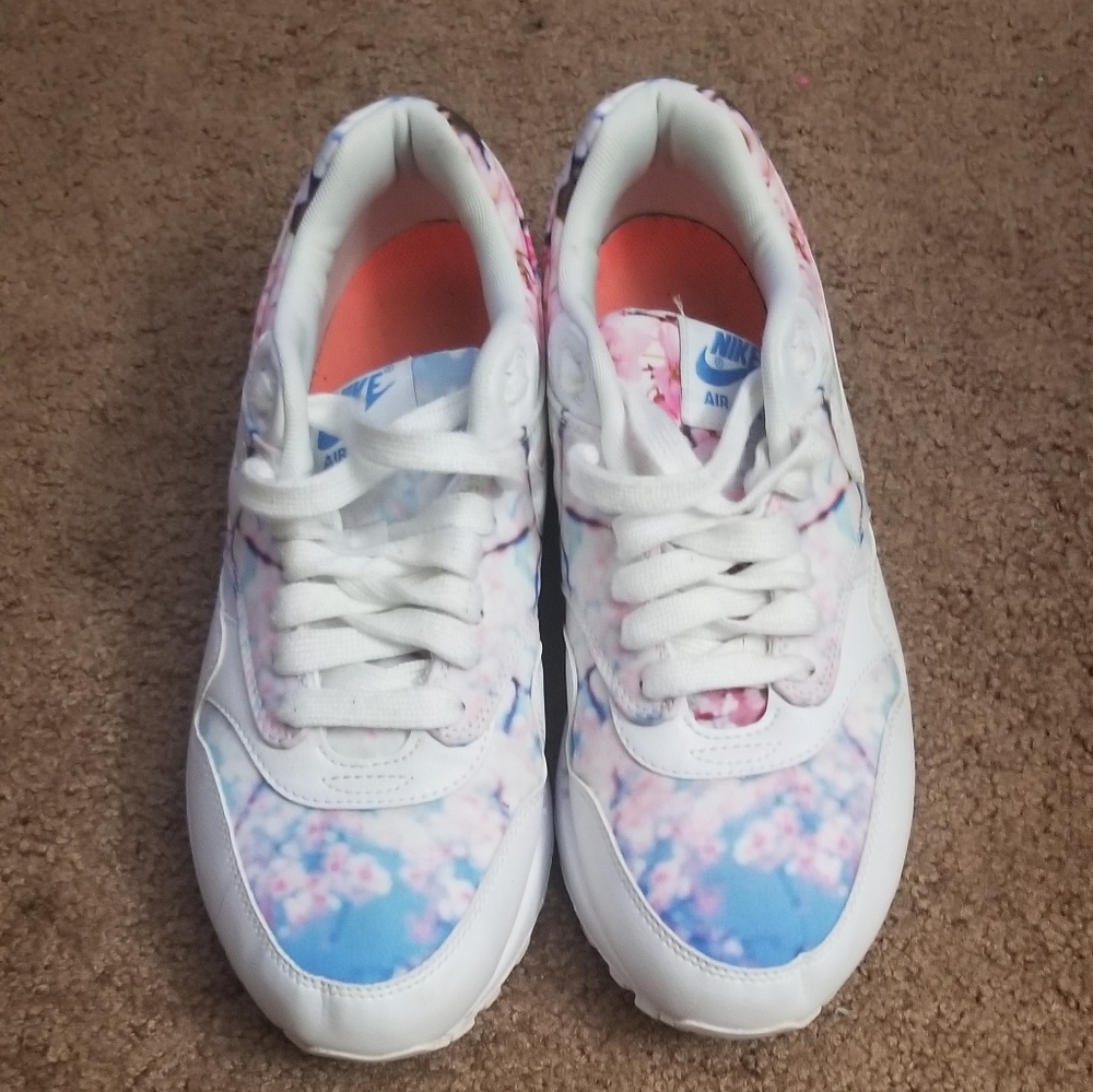 Cherry Blossom Nike Air Max